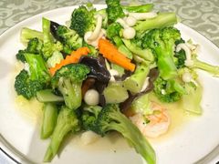 -鱼和肉海鲜大排档(林江名城店)