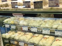 -白玉兰食品甜凤店(合生汇店)