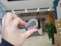 -柏乐口腔医院·舒适化无痛种植牙中心(东盟商务区院)