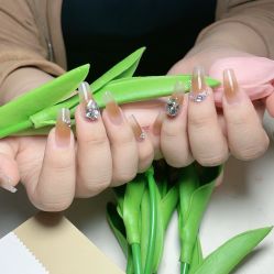 -星辰·新中式美甲美睫工作室