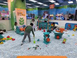 -莫莉幻想儿童乐园(珠海印象城店)