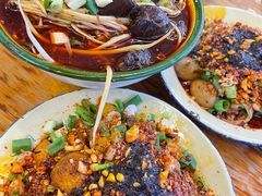-拈签一笑黄牛肉辣卤串串