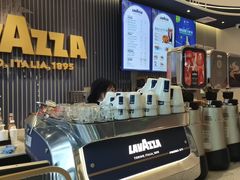 -LAVAZZA拉瓦萨咖啡(中航城君尚购物中心店)