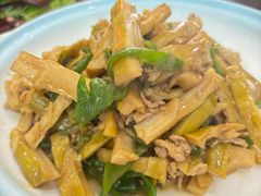-李东农庄(中南百草园地标店)