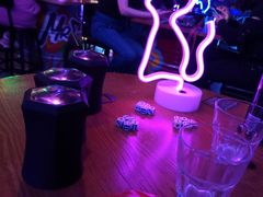 -UP嘻哈酒吧(粉巢店)