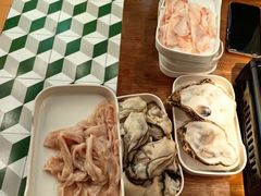 -天成·潮州牛肉脆肉鱼生蚝自助火锅