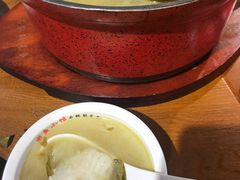 -周鱼小馆石锅酸菜鱼(活力汇店)