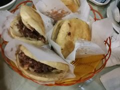 -闫家驴肉老店(华电一校店)
