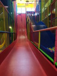 -宝燕乐园(闵行旗舰店)