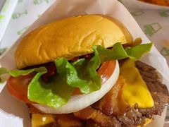 香辣烟熏培根牛肉堡-Shake Shack(西单大悦城店)