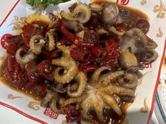 -嗨辣小聚·盘锦河蟹·海鲜烧烤龙虾(盘锦十年好店)