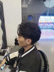 -CIT造型·烫发·染发