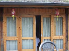 房间门-天明山温泉大酒店