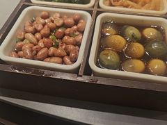 -东口码头·烧鸽子·鱼头泡饼·地方菜(金鹰悦城店)