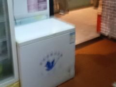 -豪客嘉族·麦尼顿西餐厅(乐福天下店)