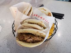 -大唐腾记腊汁肉夹馍(西安北站店)