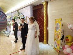 -山明水秀大饭店