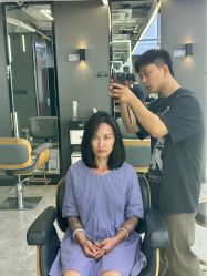 -藤野造型烫发染发