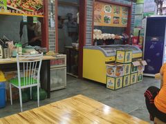 -老周炒拨拉(甘州总店)