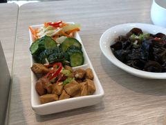 -康师傅私房牛肉面(马泉营奥莱店)