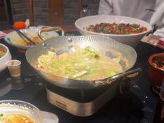 -川流不息·地道川菜·小龙虾(新松江路店)