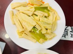 芹菜拌腐竹-新川面馆(新街口二店)