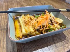 -七步香云南山里菜(昆明老街店)