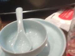 -川流不息·地道川菜·小龙虾(新松江路店)