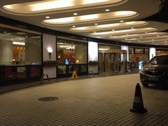 -深圳富苑皇冠假日套房酒店