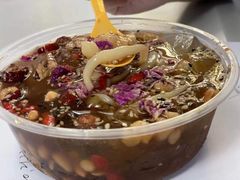 -八一路好吃街(雨田商务大厦店)