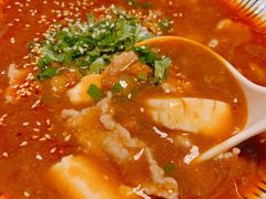 超浓超嫩川渝豆花牛肉-老九巷川小馆(万松园店)