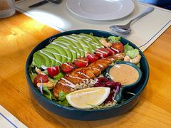 三文鱼波奇碗-沏点Trattoria意大利餐厅(新街口店)