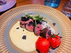 -JINNS锦时 steak&pizza(浸信会礼拜堂旧址店)