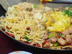 -丁姨妈贵州臭豆腐烙锅(甲秀楼店)