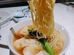 鲜虾云吞面-维园悦谱·海派家常菜(乌鲁木齐南路店)