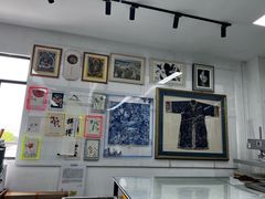 -龙慧画框·裱画配框工厂店