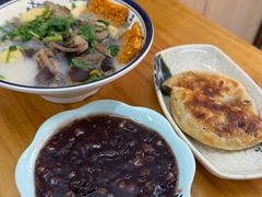 -鸭小妹鸭血粉丝(老门东店)