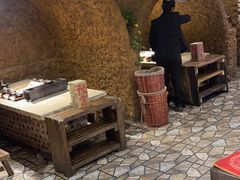 -破瓦寒窑·地摊烤羊排