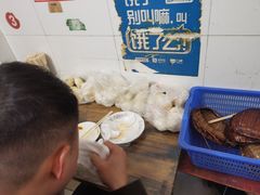 -胡记包子