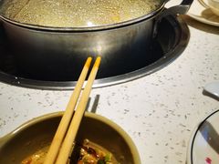 -三人行骨头王火锅(长寿店)