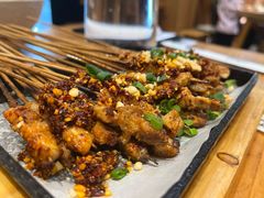 泼辣猪小串-木屋烧烤(双榆树店)
