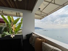 -蜜悦·波西塔诺悬崖海景餐厅