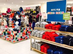 -优衣库(上海正大广场店)