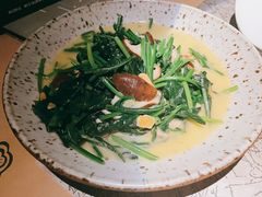 奶油菠菜-穹六人间 people 6(岳阳路店)