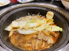 -田家大院东北农家菜铁锅炖(西安总店)
