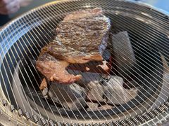 -啊美丽炭火烤肉(滑翔一店)