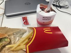 -麦当劳(广州新港东路第二分店)