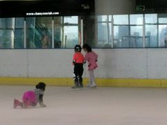 -冠军冰场CHAMPION RINK(百联又一城店)