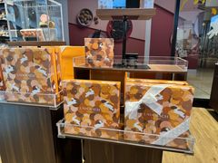 -Laderach 莱德拉(上海环贸iapm店)