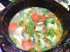 -秋语木桶鱼.酸菜鱼(开发区火车站店)